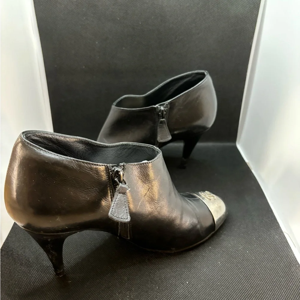 Women’s Chanel Slip On Healed Boots - Picture 4 of 10